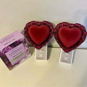 Valentines 2026 Ruffled Heart Nightlight w/ Fresh Cut Lilacs Wallflower Box